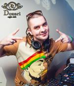   DJ deluXe